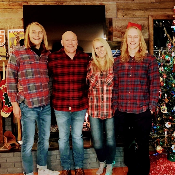 Meet your Posher, Megs - Picture 7 of 7